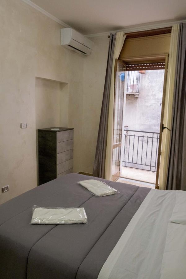 Casa Vacanza Russo Enzo Naples Luaran gambar